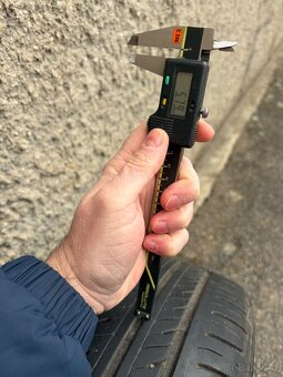 Letní pneu 205/55 R16 - 6