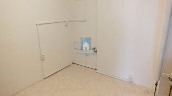 Pronájem obchodních prostor Plzeň - Skvrňany, ulice Karla St - 6