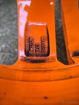 Alu kola Škoda, VW 6Jx15H2 ET 40 s pneu 185/60R15 - 6
