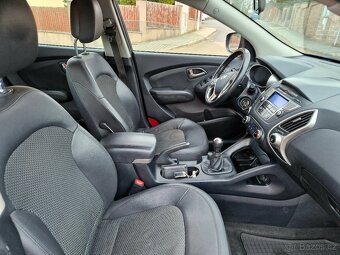 Hyundai ix35 2.0 benzin 4x4 - 6