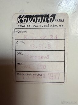 Toaletní skříňka r.v.1977 - 6