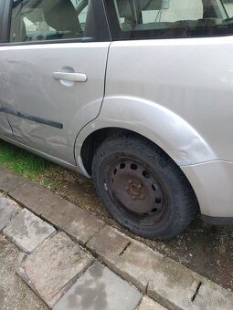 Ford Focus combi 1,6 TDCi Prodám - 6
