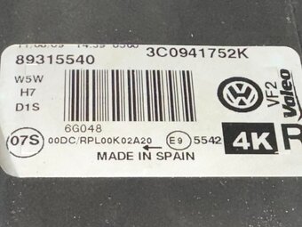 Pravý xenon světlo 3C0941752K VW Passat B6 r.v. 2010 - 6