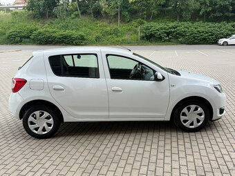 Dacia Sandero, 1.2i, 54kw Původ ČR 1. maj. - 6