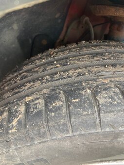 235/55R17 Letní - 6