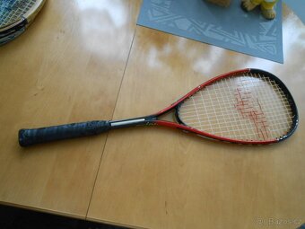 2x tenis.raketa DONNAY + DUNLOP - použité +1x sguash-vadná - 6