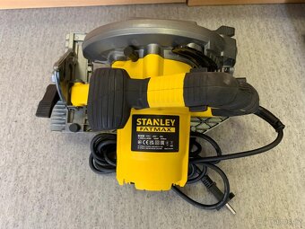 Okružní pila Stanley FatMax FME301 - 6