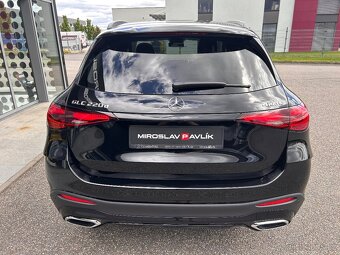 Prodám Mercedes-Benz GLC 220d 4MATIC AMG PREMIUM Night - 6