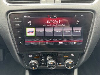 Škoda Octavia RS 2.0TDi DSG 4x4 Full LED Navi Alcantara - 6
