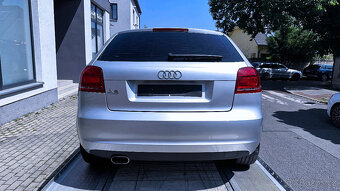 Vůz na náhradní díly Audi A3 8P 2009 BSE JHT LX7W - 6