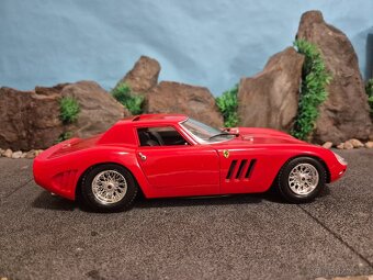 Prodám model 1:18 Ferrari 250GTO 1964 - 6