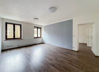 🏡 BYT K PRONÁJMU - 6