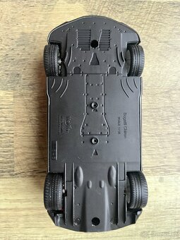 Model 1:24 Bugatti Chiron, Maisto - 6