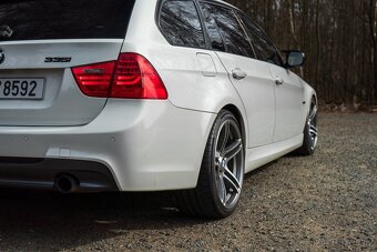 Bmw e91 335i - 6