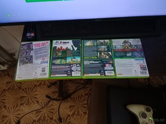 PRODÁM XBOX 360 250 GB - 6