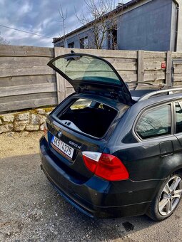 BMW 320D - 6