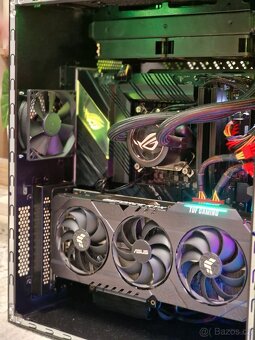 Výkonný herní počítač Asus ROG Strix RTX 3080 - 6
