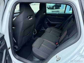 Škoda Octavia Combi 2.0 TDI RS DSG - 6