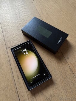 Samsung Galaxy S23 256GB zelený - 6