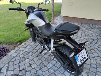 Yamaha MT 125 - 6