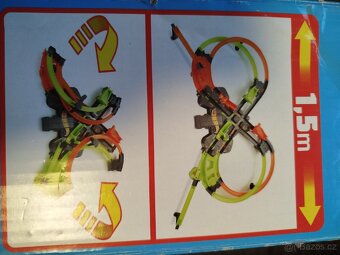 Hotwheels elektrická autodráha - 6