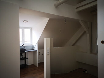 Pronájem 3+kk atypický, podkrovní byt, Česká Lípa, centrum, - 6