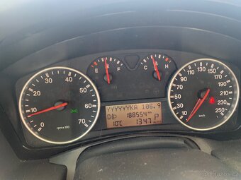 Fiat Croma 2.4jtd 140kW r.v. 2007 - 6