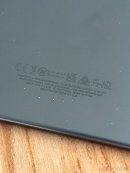 Čtečka knih Amazon Kindle Scribe 1. gen 32GB - 6