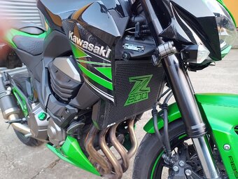 Kawasaki Z800 - 6