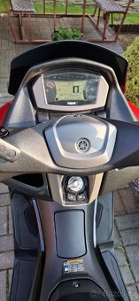 Yamaha N-Max 125 ABS - 6
