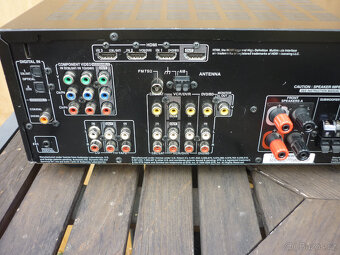 zesilovač Onkyo HT-R370 - 6