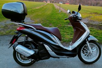 Piaggio Medley 150 - 6