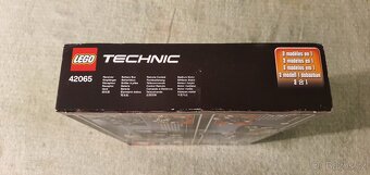 LEGO® Technic 42065 RC Pásový závoďák - 6