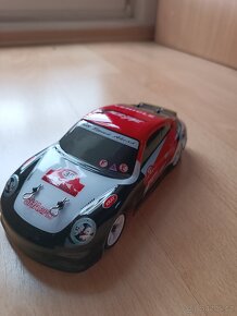 Rc driftovací auto - 6