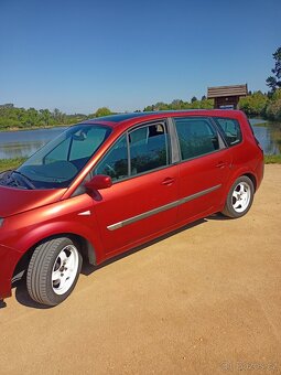 Renault Megane - 6