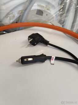 Chladnička Plynová / elektrická - 230V / 12V - 6