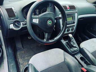 Náhradní díly Škoda Octavia 2 RS kombi 2006 BWA GVT LF7T - 6