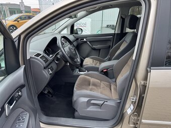 Volkswagen Touran 2.0 TDI 103 kW DSG, navi. xenon. - 6