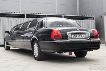 LINCOLN TOWN CAR LIMOUSINE - 6