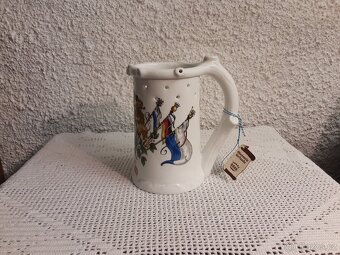 Porcelánový žertovný korbel s průsvitkou - 6