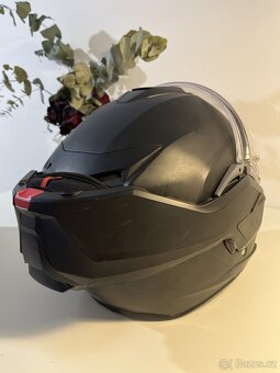 Helma HJC i100 - 6