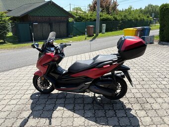Honda Forza 125 - 2020 červená - 6