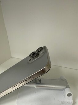 Prodávám iPhone 15 Pro Max 256 GB Přírodní titan - 6