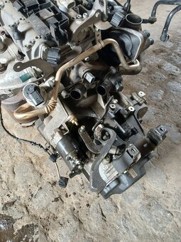 Motor Škoda Fabia 1 1.2htp 12v 47kw AZQ 180tis - 6