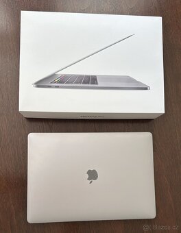 MacBook Pro 15” 2019/16GB RAM/Intel i7/256GB SSD - 6