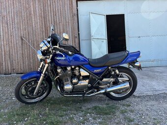 Kawasaki Zephyr 1100 - 6