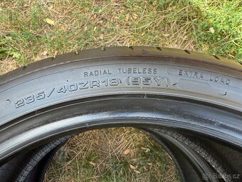 2x Letní pneu Dunlop Sport MAXX RT2 - 235/40 ZR18 XL - 95% - 6