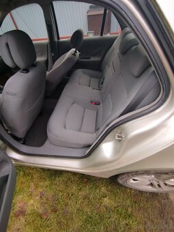 Renault laguna 1.8 benzín 2003 - 6