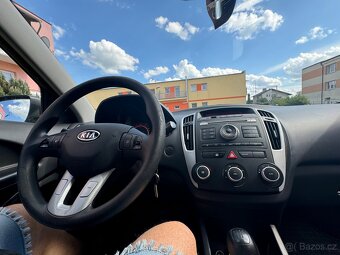 Kia Ceed 1.4i R.v. 2012 manuál ČR 160.000km - 6