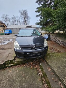 Toyota Corolla verso 2.2 d-cat - 6